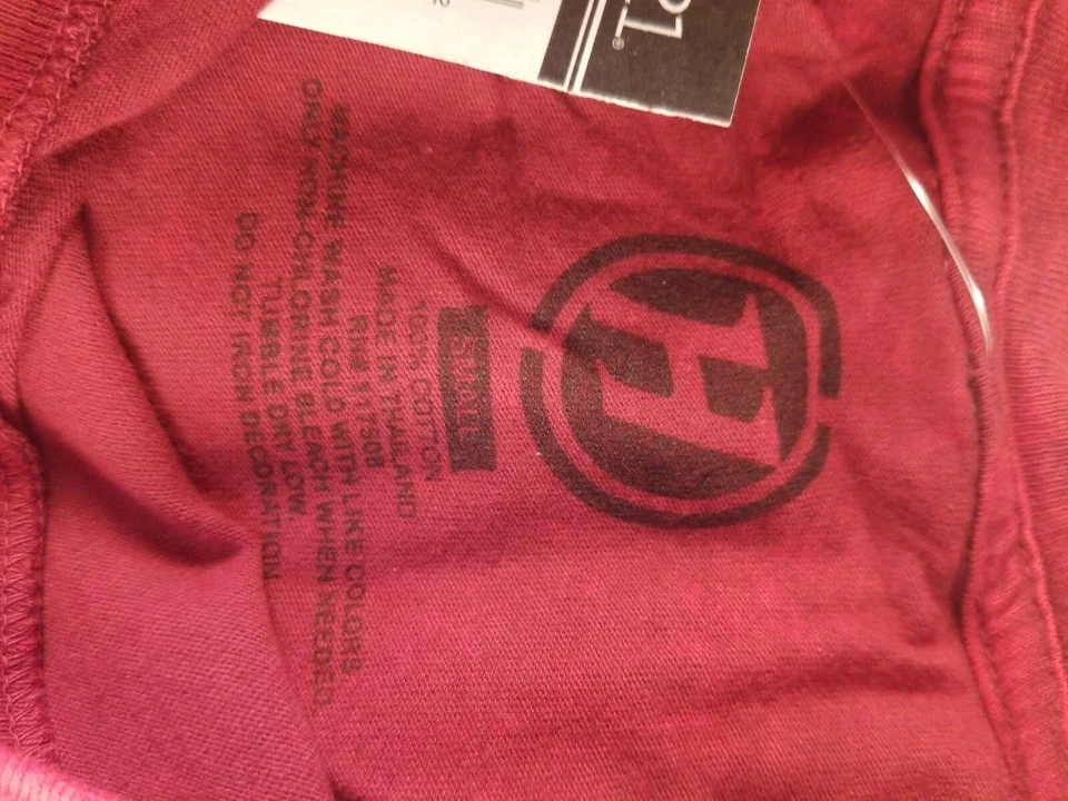 Nueva Camiseta Anchor and Wings Roja Rue 21 Talla Pequeña (D1) Foto 3 de 4