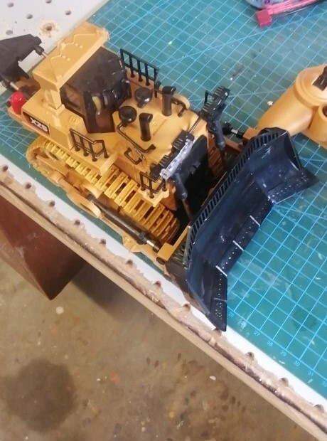 HUINA 6 Channel RC Bulldozer RC Excavator 1:24 Tra... – Grandado HUINA 6 Channel RC Bulldozer RC Excavator 1:24 Tra... – Grandado