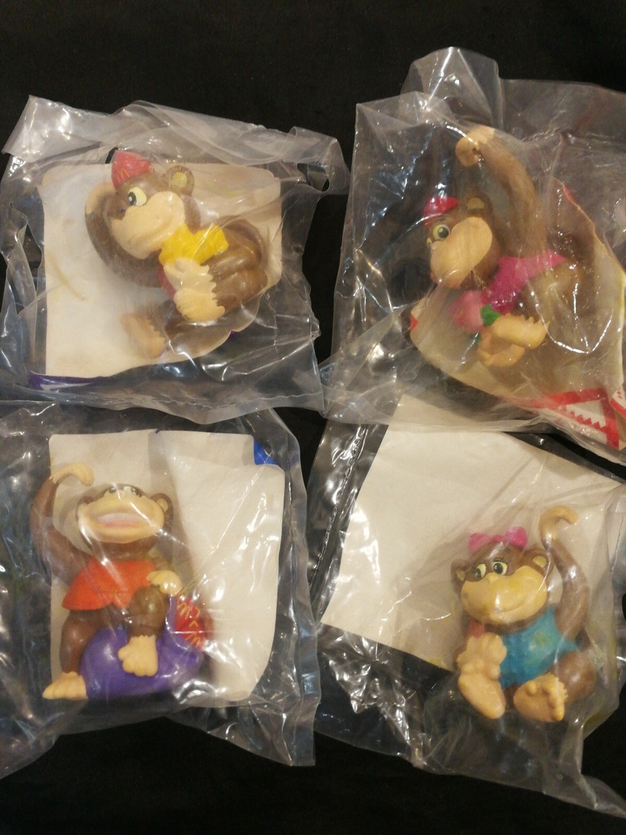 moni moni Animals やさいぬファクトリー　２個セット　激レア 1992 生肖猴年 Singapore McDonald's Chinese New Year of Monkey set