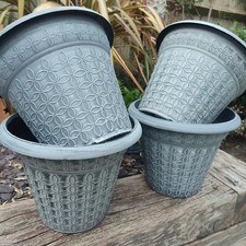 Round Plastic Decorative Plant Pots Patterned Outdoor Grey Planter 2 Styles 30cm