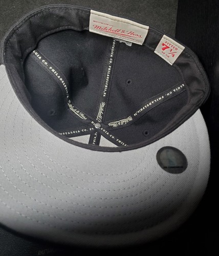 NBA San Antonio Spurs Cap Hat Adult Fitted 7-1/4 Mitchell & Ness, Barely Used! - Picture 3 of 6