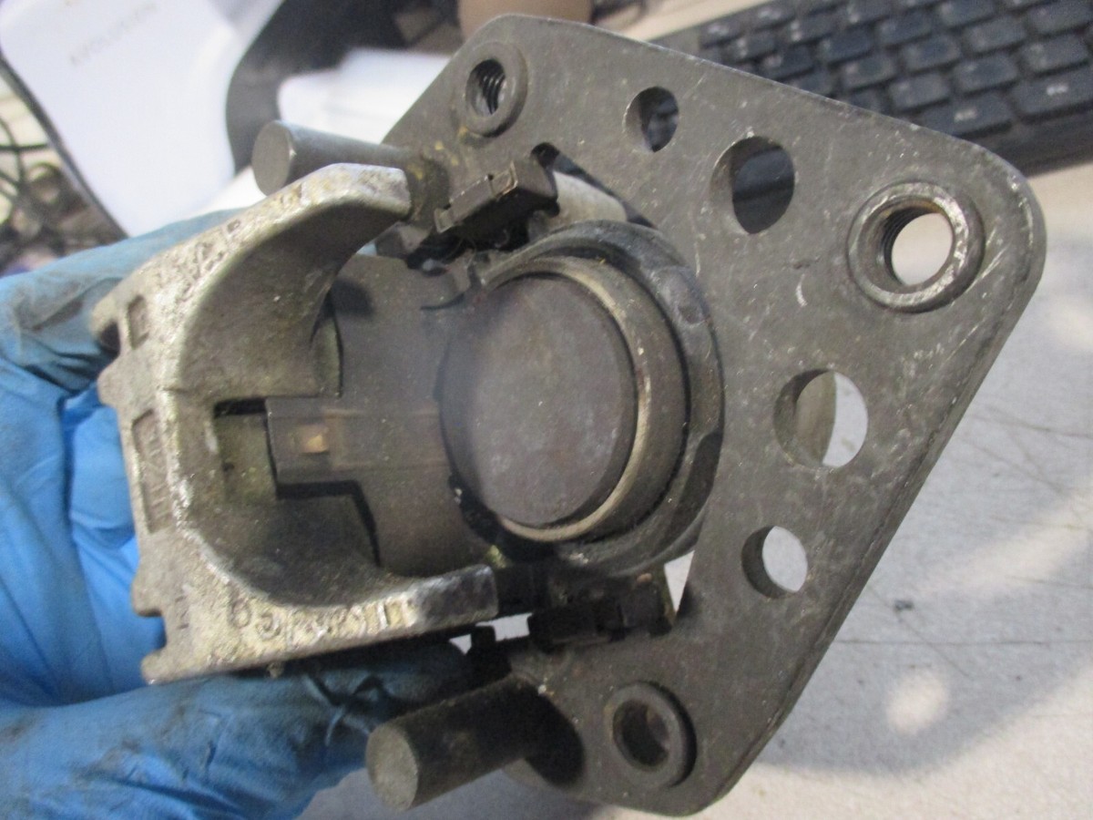Kawasaki OEM Left Front Brake Caliper ZX600 ZX1000 ZL900