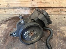 Pompe direction assistée BMW 2002
