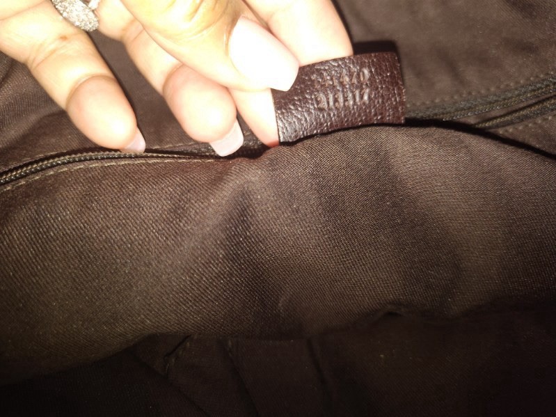 Gucci Medium - image 7