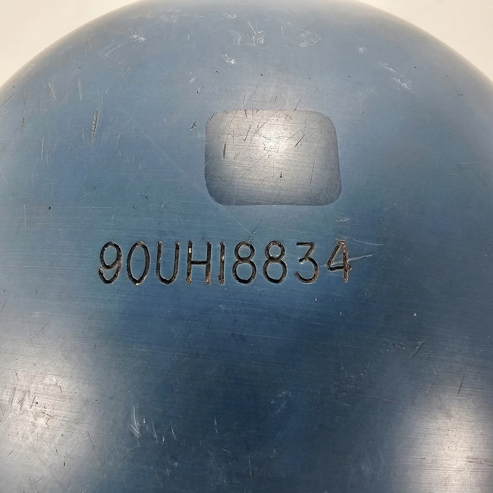 复古 Blue Fab Hammer 钻孔保龄球 - 16 磅 — 第 4/4 张图片