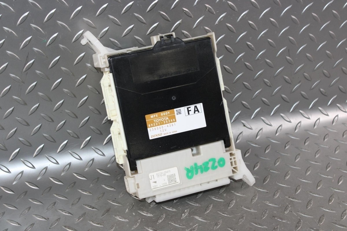 マーボー 14 Toyota 4 Runner OEM Multiplex Network Body Control Module