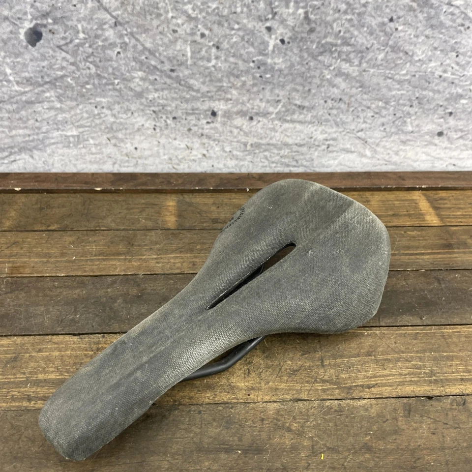 Sillín de bicicleta Specialized Adventure Gear Seat 143 mm carretera MTB grava ergonómico Foto 2 de 4