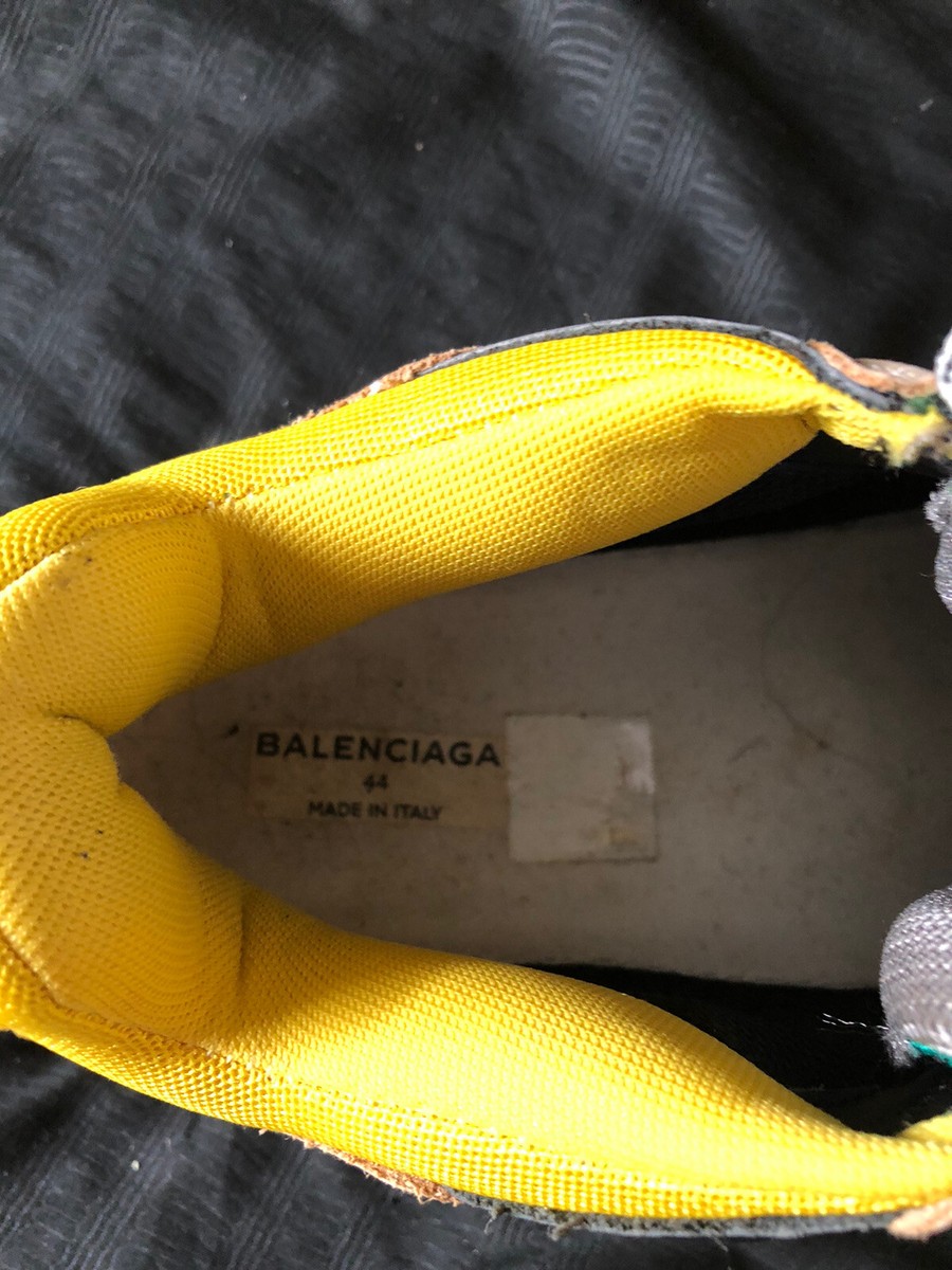 Balenciaga Sneakers, EU 44/ USA 11, Triple Beige Excellent Balenciaga Sneakers, EU 44/ USA 11, Triple Beige Excellent
