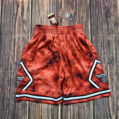 Chicago Bulls Basketball Shorts Mens Small Mitchell & Ness Galaxy Reflective NBA