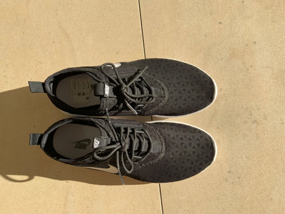 nike juvenate Damen sneaker schwarz Gr. 40 US 8,5 UK 6 - Bild 2 von 4