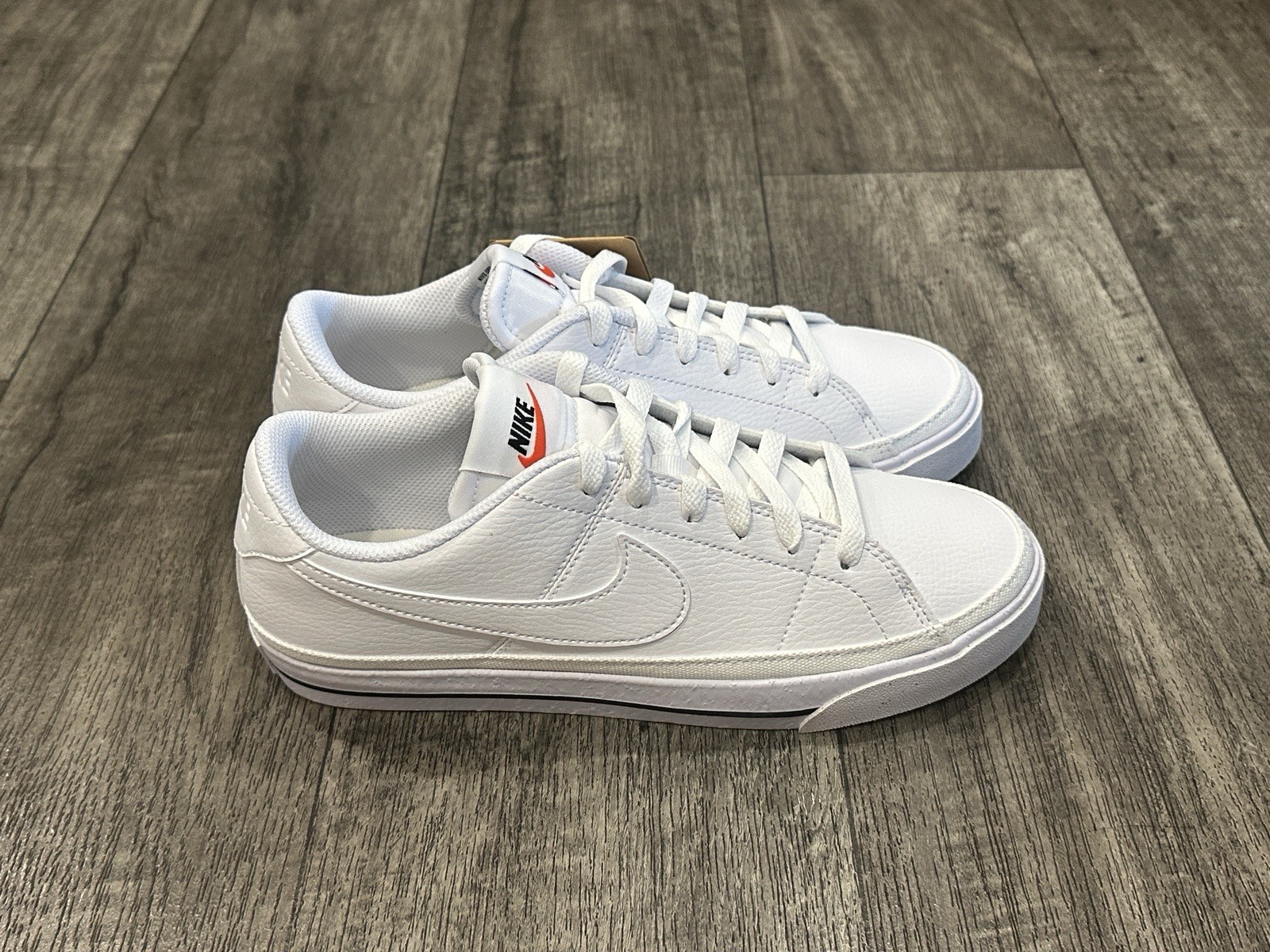 Nike Court Legacy Low White Leather Men’s Size 7 Lifestyle Shoes DH3162-101