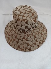 Hat BEG Model Women s Signature Wide Brim COACH