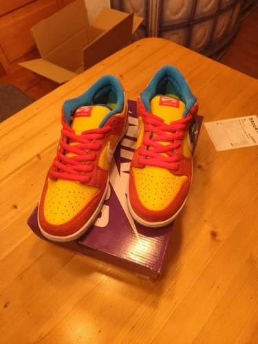 Nike SB Dunk Low Pro Bart SIMPSON EU 45 Neu mit Rechnung BQ6817-602