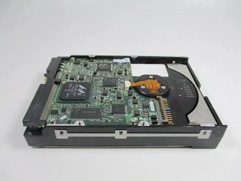 FUJITSU MBA3147NP 146G 15K 68-pin U320 68PIN SCSI hard disk - Image 3 of 4