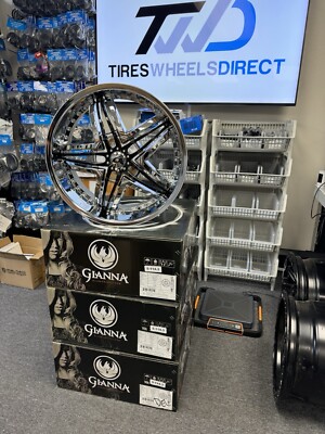 (4) 20'' Gianna Wheels Blitz Chrome with Black Inserts Rims(B42)