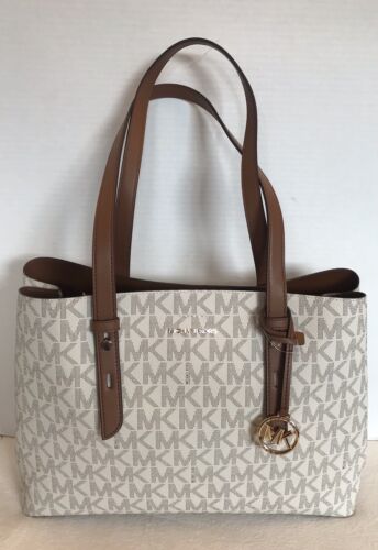 NWT~MICHAEL KORS “MEL” VANILLA LUGGAGE LARGE TOTE LEATHER ADJ STRAPS - Picture 1 of 10