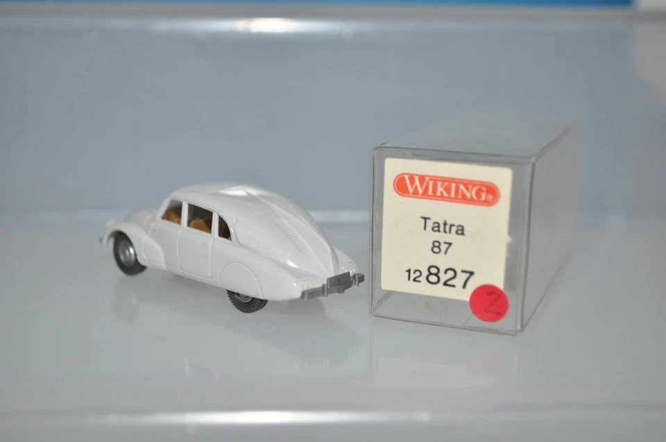 Wiking 827 (827/1F) 1937 Tatra 87 (color gris-blanco) - NUEVO con CAJA Foto 3 de 4