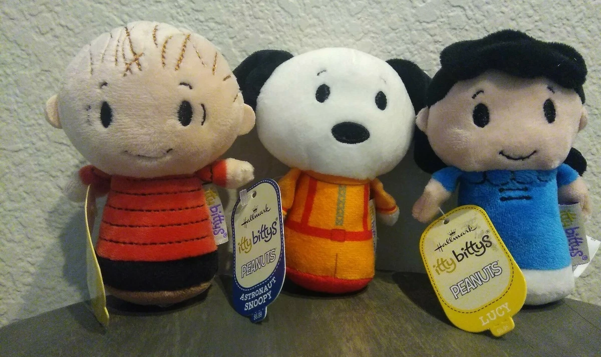 Hallmark snoopy astronaut 2025