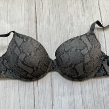 Fits Everybody T-Shirt Bra SKIMS