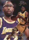 1994 Flair Basketball James Worthy #77