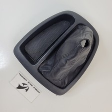 2001-2004 Toyota Sequoia 4 X 4 Transfer Case Shifter Boot With Tray Black Oem