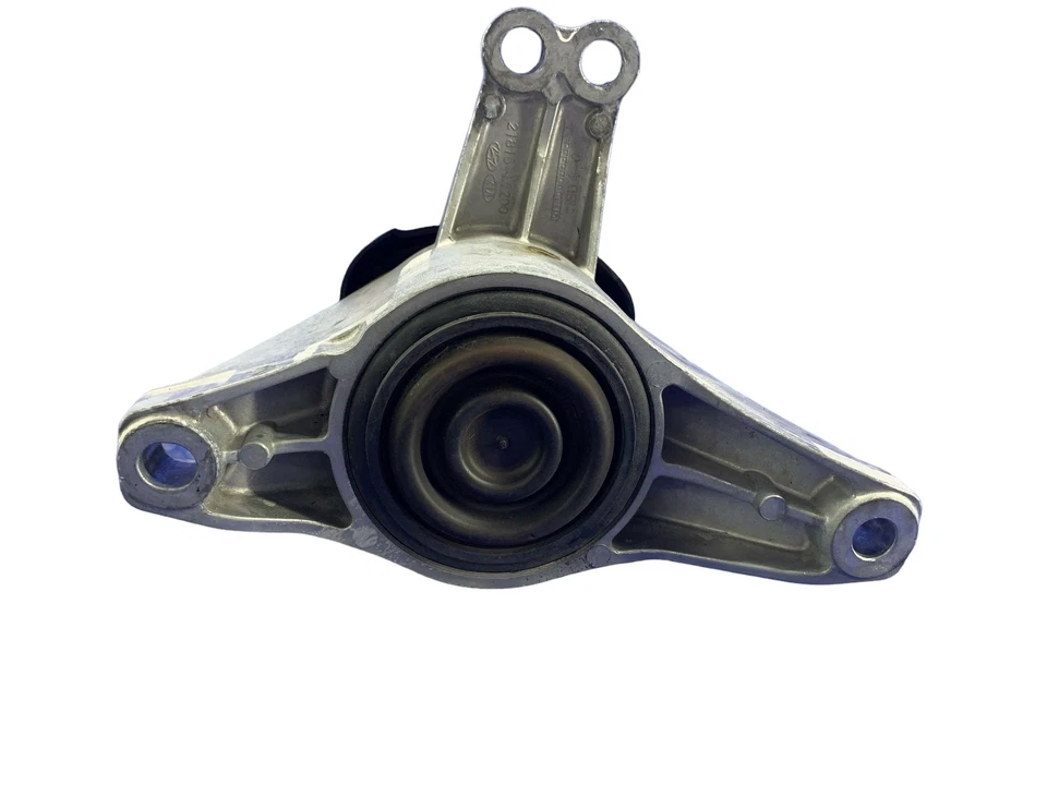 2021-2023 KIA SORENTO FWD 2.5L RIGHT ENGINE SUPPORT BRACKET MOUNT 21815-L1200 - Image 4 of 4