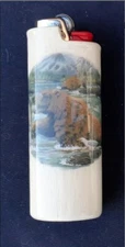 Grizzly Bear Wood Lighter Case
