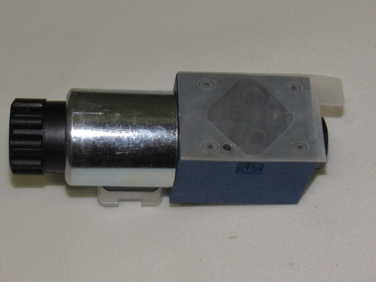 NEW REXROTH VALVE R900052621 M-3SED 6 UK13350CG24N9K4 NEW REXROTH VALVE R900052621 M-3SED 6 UK13350CG24N9K4