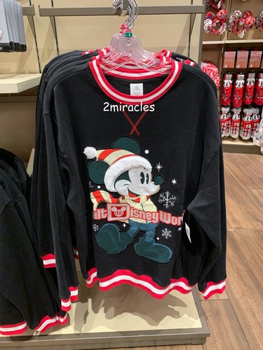 Disney Parks Mickey Mouse Santa Hat Holiday Christmas Sweatshirt M NWT - Picture 2 of 4