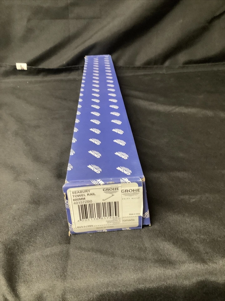 "Toallero Grohe 24"" Seabury 40157ZBO bronce frotado con aceite". P1 Foto 2 de 2