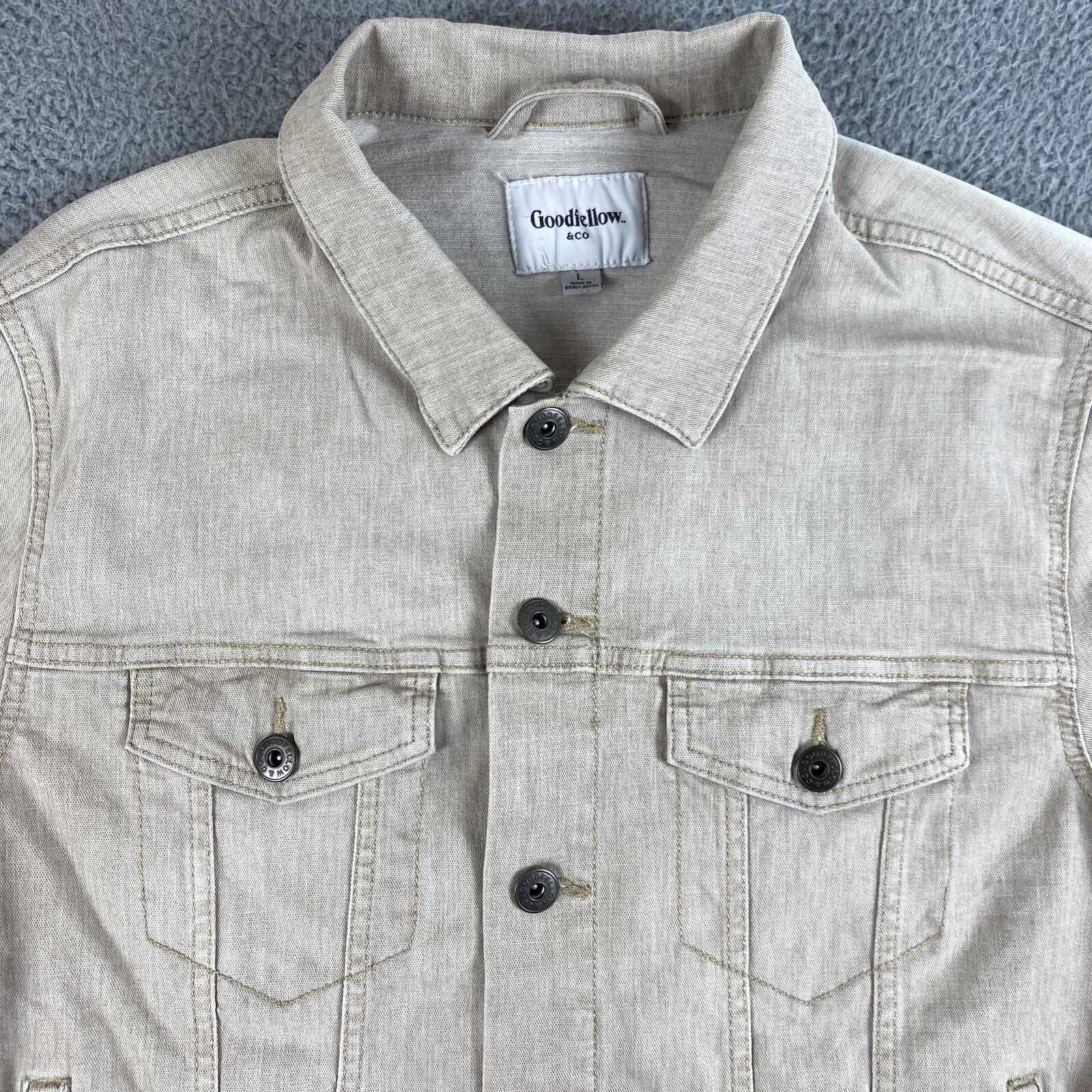 Goodfellow Mens Large Beige Denim Jacket Work Casual Trucker Style