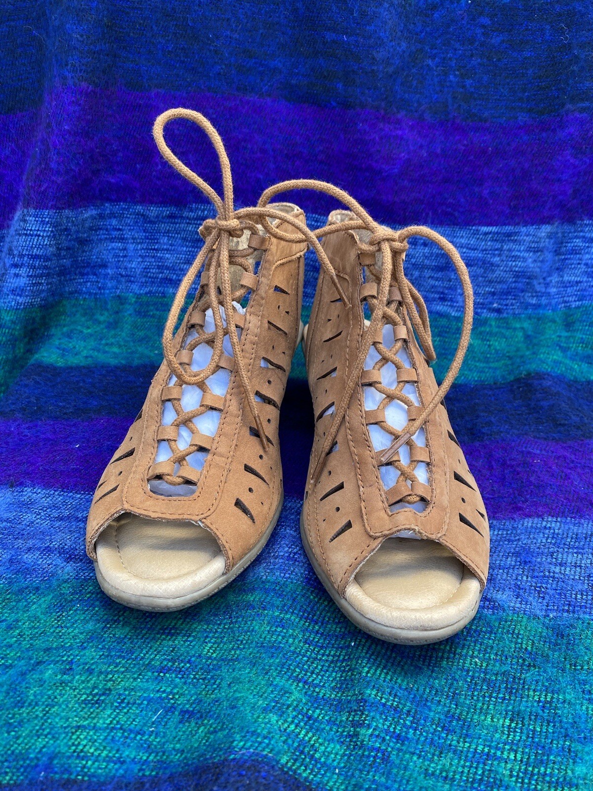 earth kristen lace up sandal