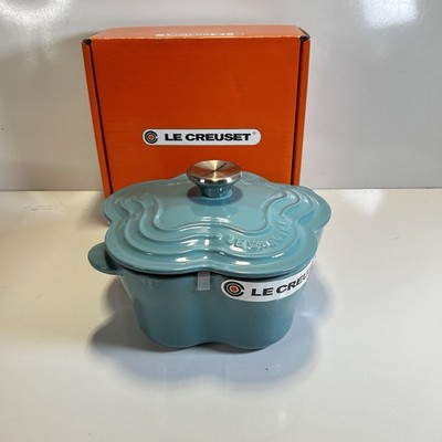 Le Creuset Cast Iron Flower Cocotte Fafa - Turquoise (retired) - 2.25 qt - NIB