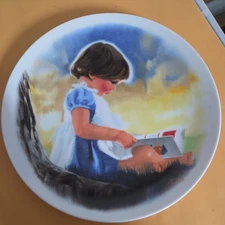 1980 Vintage The Zolans Children Collection Plate, Donald Zolan - Viletta Co.
