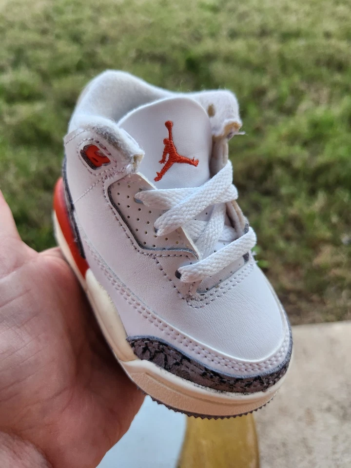 Jordan Retro 3 "Georgia Peach" TOTALMENTE NUEVO Niño 3C Foto 4 de 4