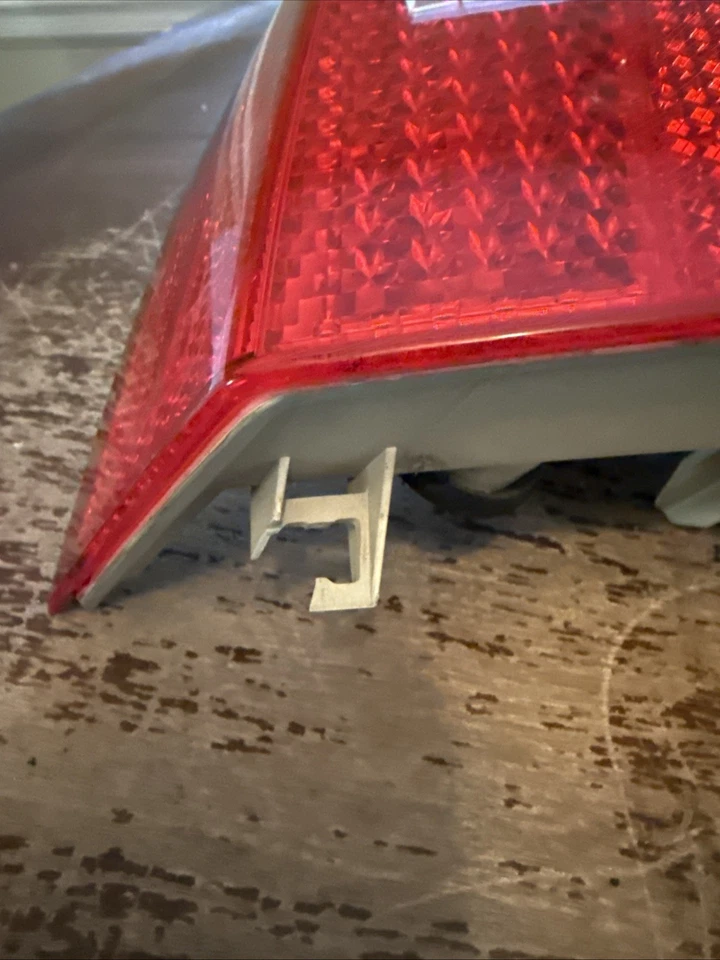 Conjunto de luz trasera izquierda inferior izquierda izquierda Volvo XC70 V70 2008-2013 LED OEM.U Foto 2 de 4