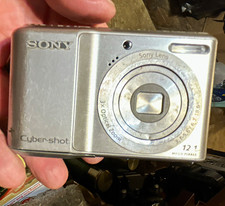 Sony Cyber-shot DSC-S750 7.2MP Silver Compact Camera 3x Zoom 2.5" LCD