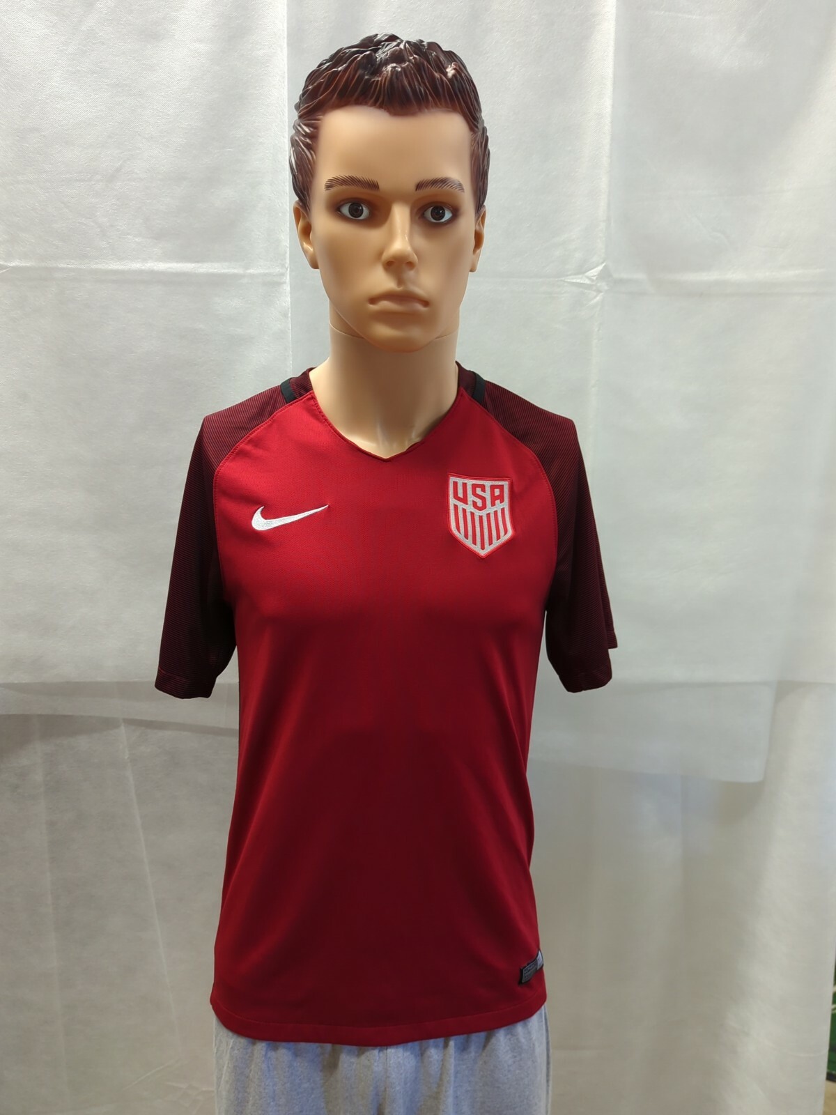 USMNT 2017-2018 Third Jersey Nike Dri-Fit S Red