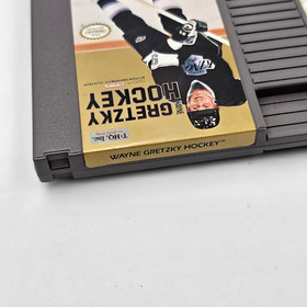 Wayne Gretzky Hockey (Nintendo NES) - Box & Game - Ex-Rental
