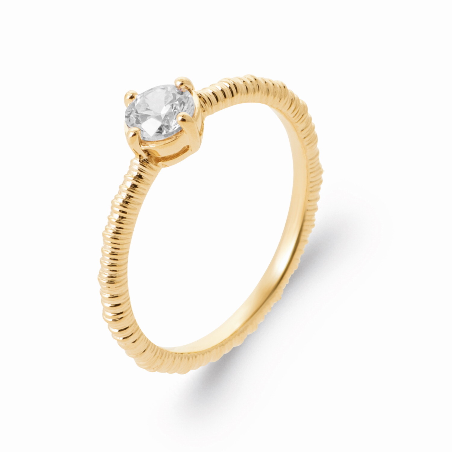 Bague oxyde de zirconium et plaqué or pour illuminer vos tenues de soirée