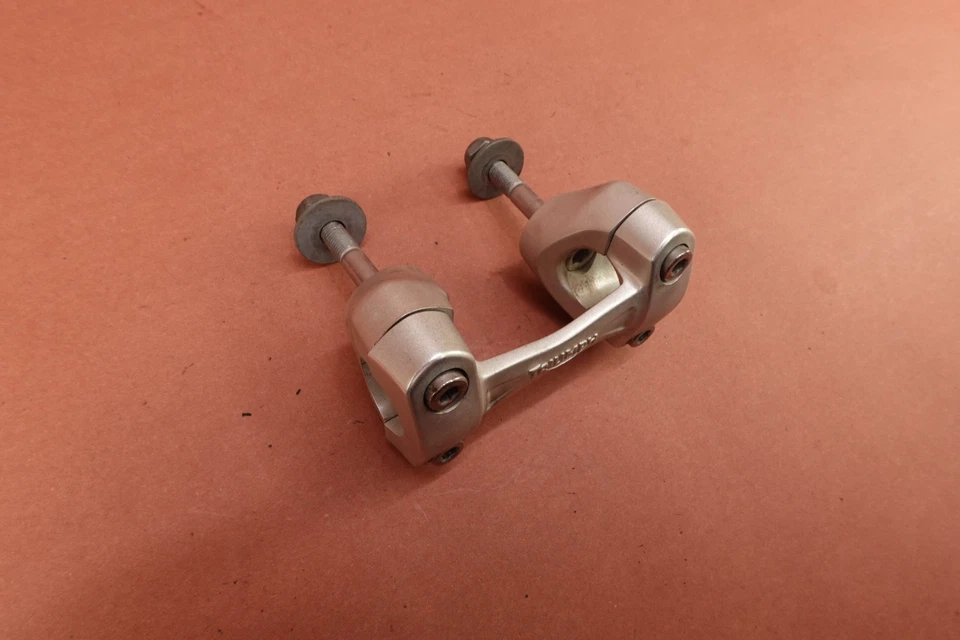 Elevadores de manillar Triumph Street Triple R 2016 13-16 Foto 3 de 4