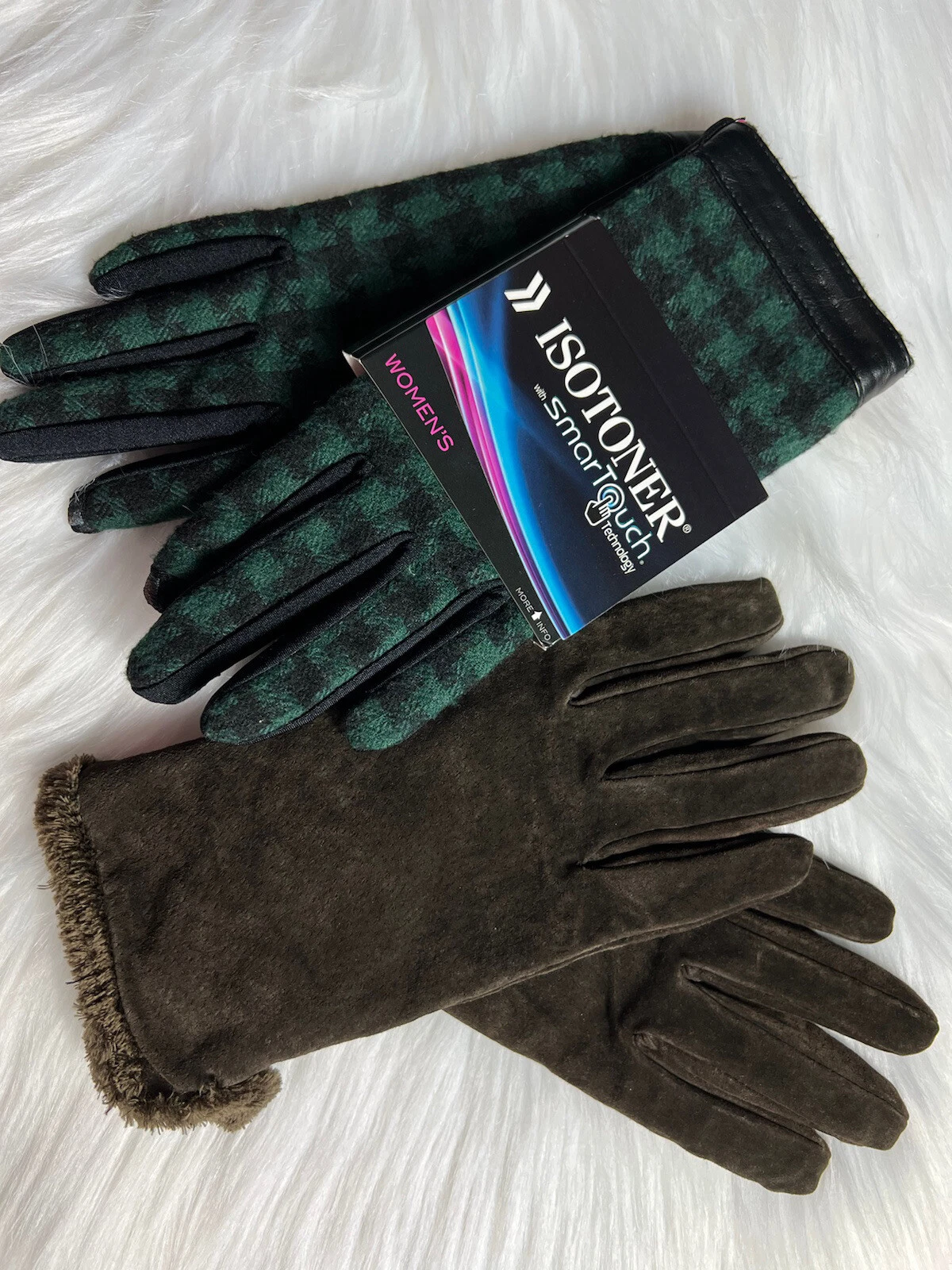 Bundle 2 Pairs Isotoner Gloves Green Plaid Brown Suede Leather Woman Winter Warm
Opens in a new wind