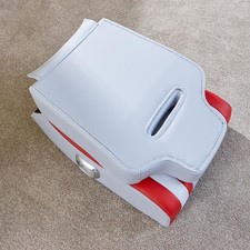 XROCKER Gaming Bodensessel 2.0 rot grau Konsolenstuhl klappbar Lautsprecher