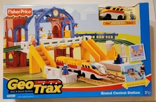 NEW RARE Fisher Price GeoTrax Grand Central Station Train Set L3133