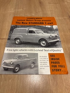 Folleto de ventas de vehículos comerciales estándar Leyland Motors período genuino 7 cwt