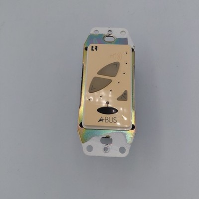 Russound A-KP2 A-BUS Multi-Source Keypad - White .