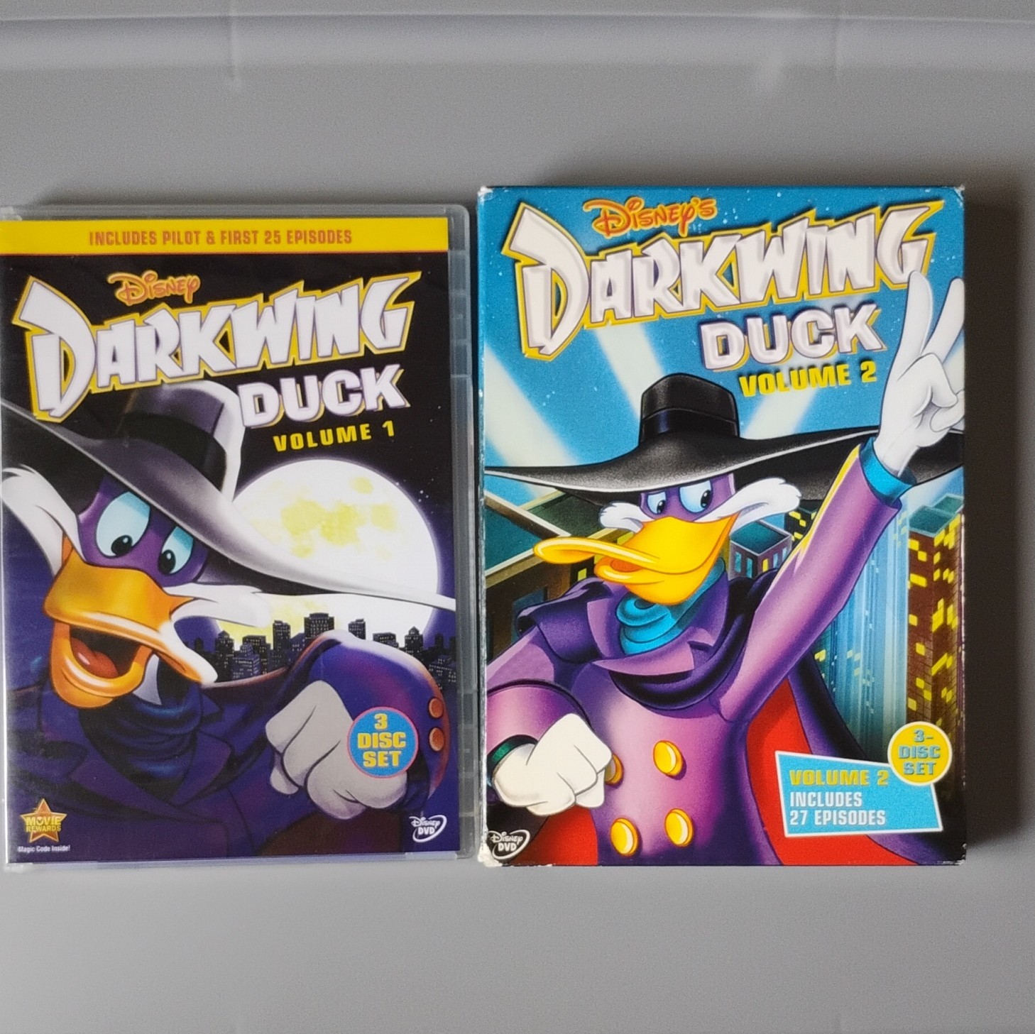 Disney Darkwing Duck Vol 1 & 2 DVD 3-Disc Set NTSC Eng/Fre G TV Series