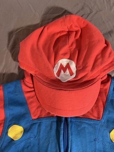 Universal Studios Hollywood Super Nintendo World Mario Hoodie YOUTH Size Large - Picture 8 of 20