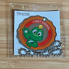 I Met Signal Geocaching Travel Bug Trackable Tag Keychain Unactivated