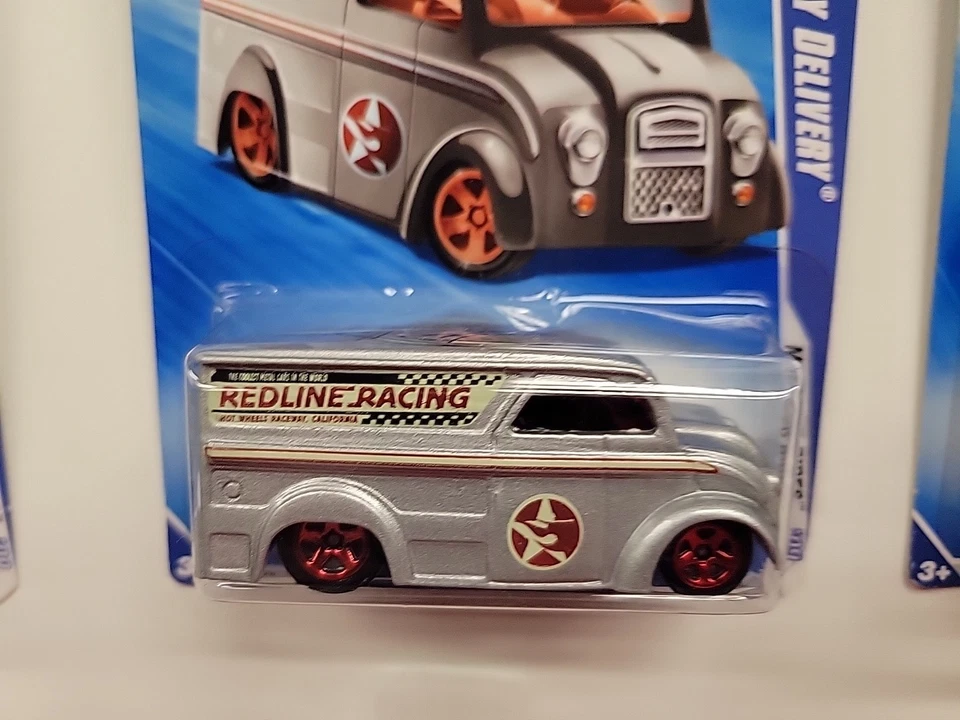 Hot Wheels Modified Rides Fiat 500 07 Dairy Delivery  02 Fiat 500 07 - Imagem 3 de 4